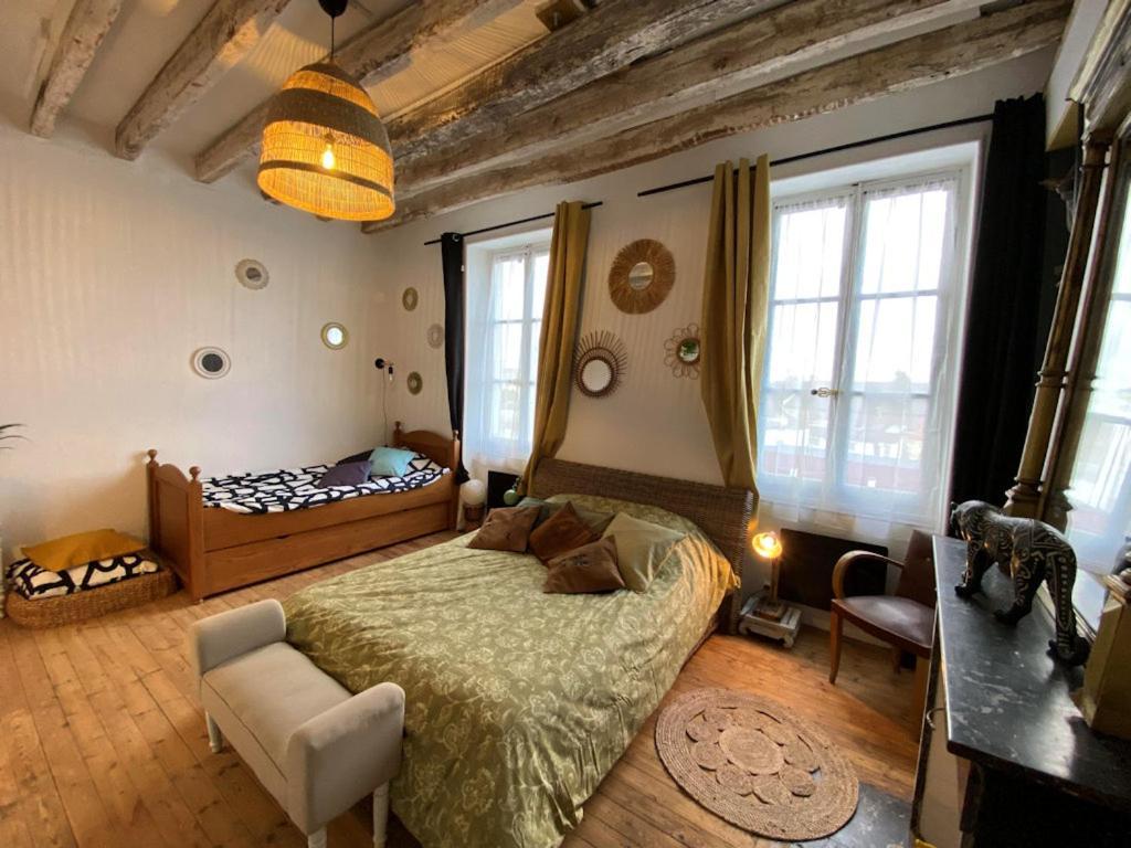 Bed and Breakfast Les Petites Mirabelles Noyers-sur-Cher Zewnętrze zdjęcie