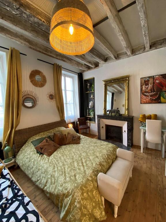 Bed and Breakfast Les Petites Mirabelles Noyers-sur-Cher Zewnętrze zdjęcie